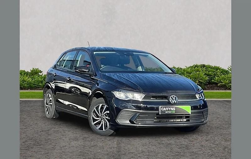 Used VW Polo Life 94 HP (69 kW) 2023 Black Hatchback