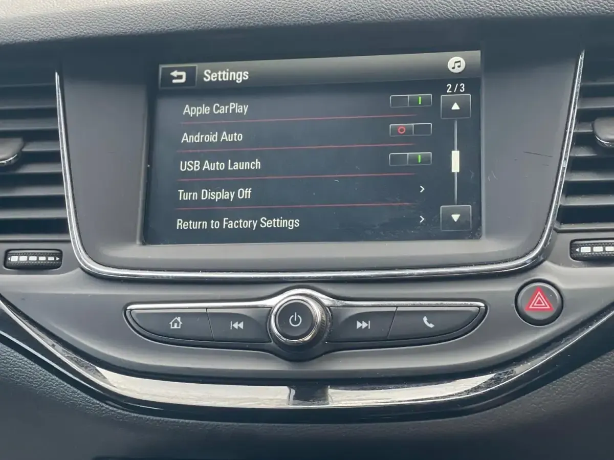 Used Vauxhall Astra SRi 150 HP (110 kW) 2017 Black Hatchback