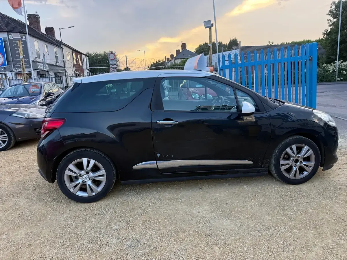 Used Citroën DS3 2011 Black Hatchback