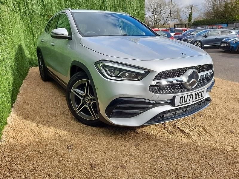 Used Mercedes GLA200 AMG line 163 HP (119 kW) 2021 Silver SUV