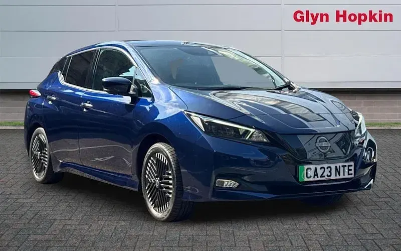 Used Nissan Leaf Tekna 110 kW (150 HP) 2025 Hatchback