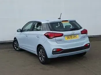 Used Hyundai i20 SE 84 HP (61 kW) 2019 Grey Hatchback