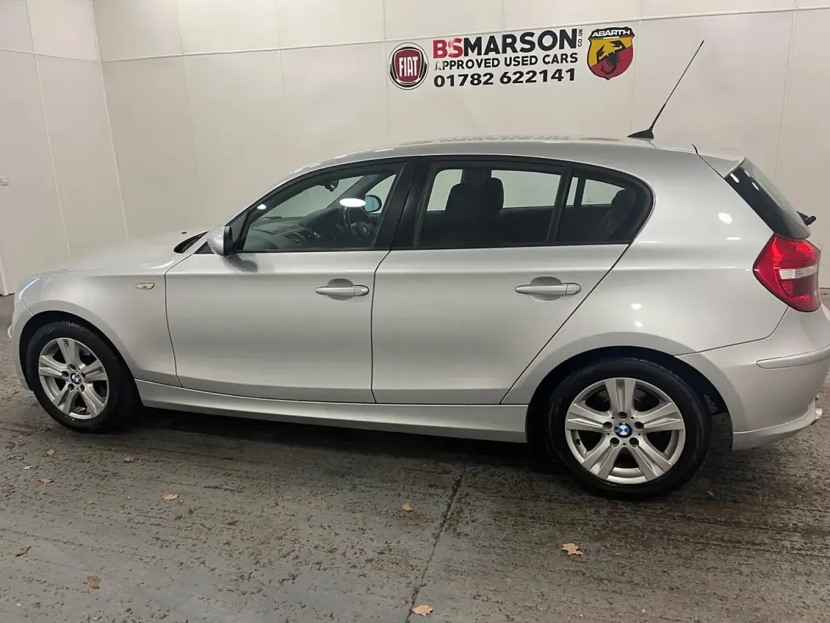 Used BMW 118 2007 Silver Hatchback
