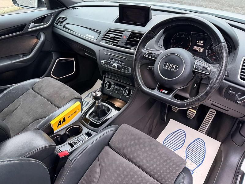 Used Audi Q3 Black Edition 184 HP (135 kW) 2017 White SUV