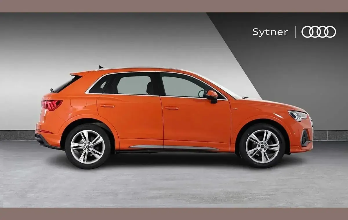 Used Audi Q3 S-Line 150 HP (110 kW) 2023 Orange SUV