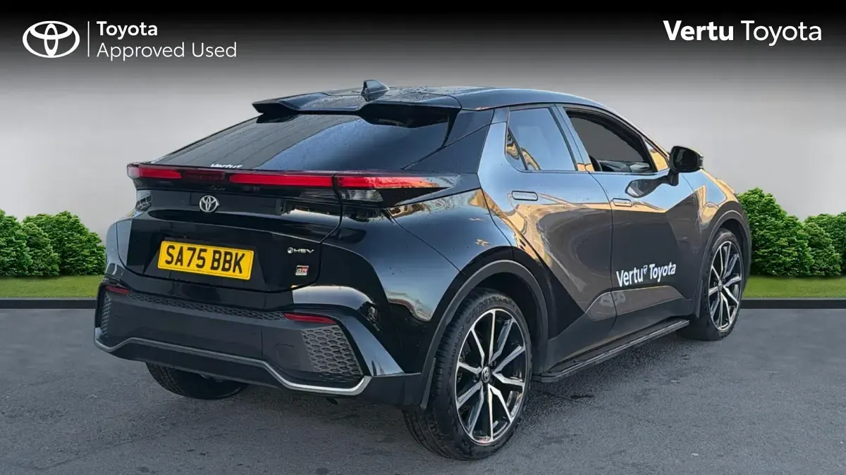Used Toyota C-HR Sport 197 HP (144 kW) 2025 SUV