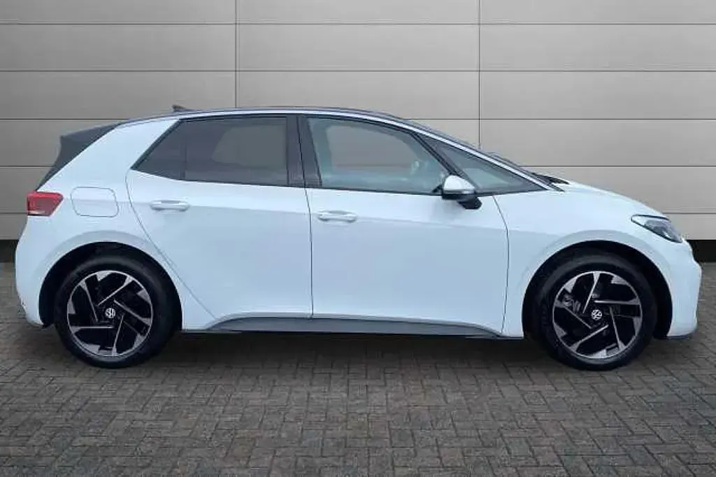 New VW ID.3 Pure 125 kW (170 HP) 2026 White Hatchback