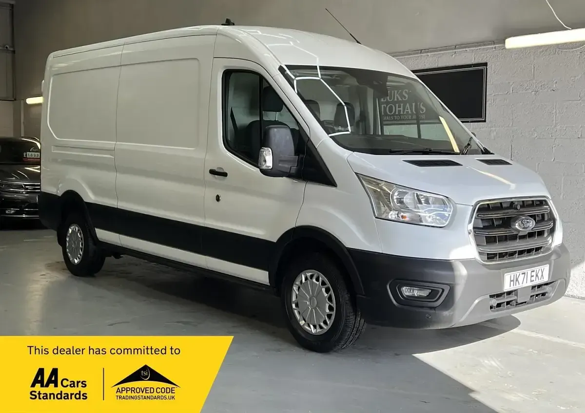 Używany Ford Transit Trend 130 KM (95 kW) 2021 Biały Van