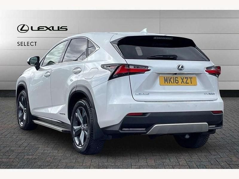 Used Lexus NX300h 195 HP (143 kW) 2016 Sonic white SUV