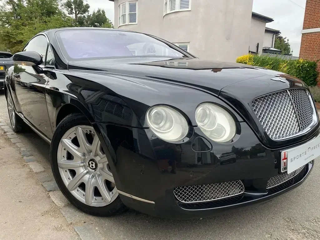 Used Bentley Continental 552 HP (405 kW) 2004 Black Coupe