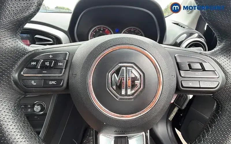 Used MG MG3 Exclusive 106 HP (77 kW) 2022 Black Hatchback