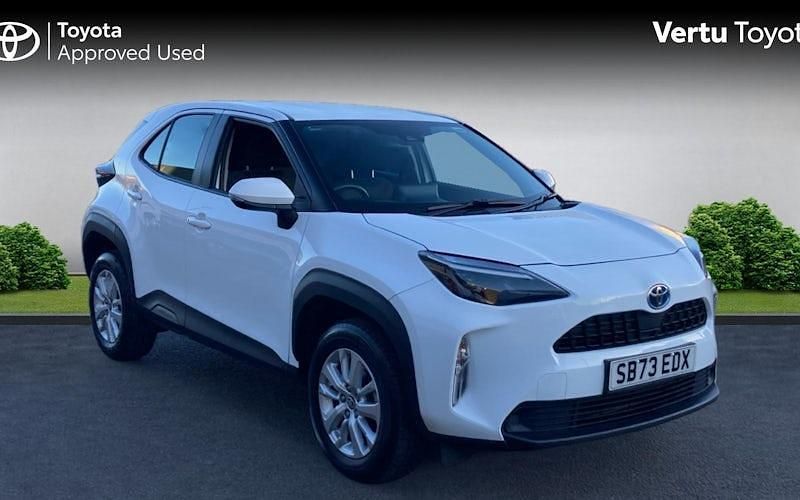 Used Toyota Yaris Hybrid 116 HP (85 kW) 2026 Estate