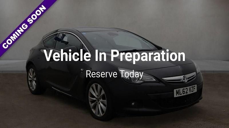Used Vauxhall Astra GTC SRi 162 HP (119 kW) 2012 Black Hatchback