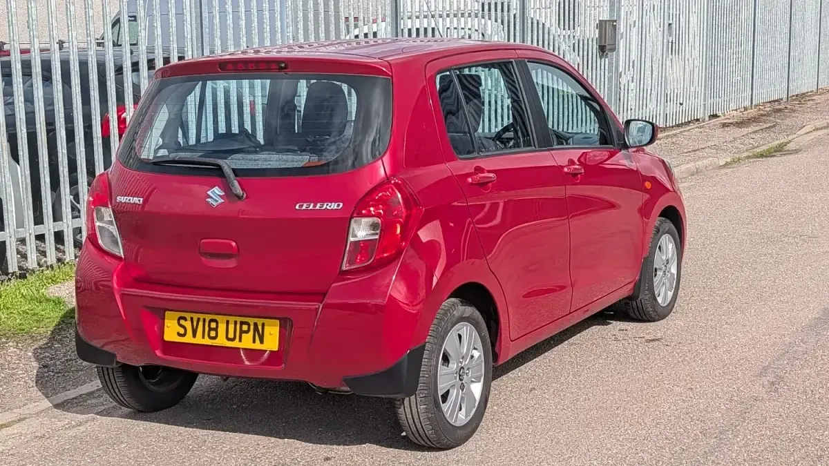 Used Suzuki Celerio SZ4 68 HP (50 kW) 2018 Red Hatchback