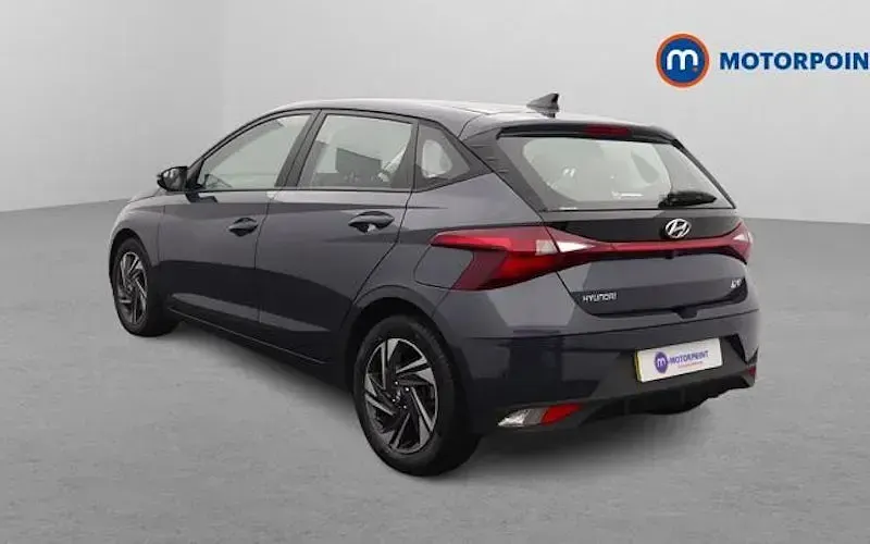 Używany Hyundai i20 101 KM (74 kW) 2021 Szary Hatchback