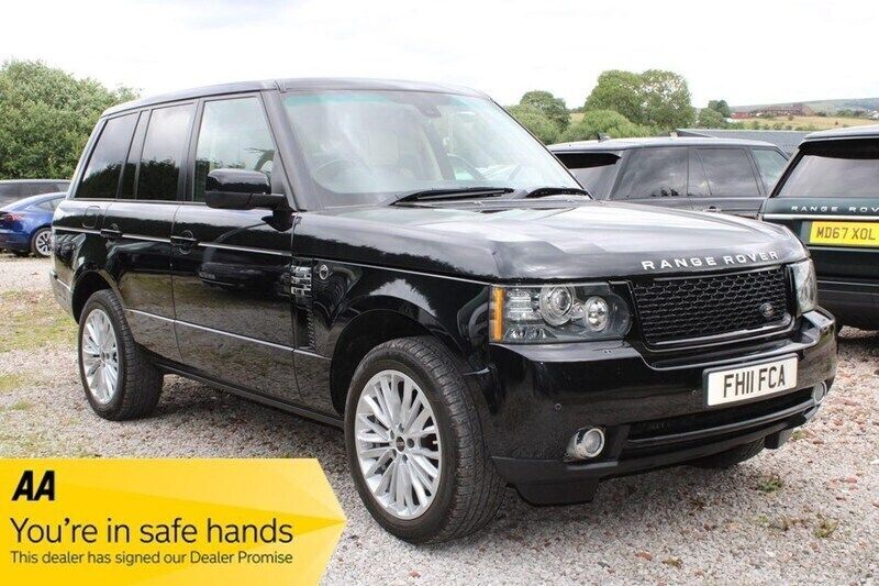Black Used 2011 Land Rover Range Rover Vogue SUV | £25,950 - Image 1/1