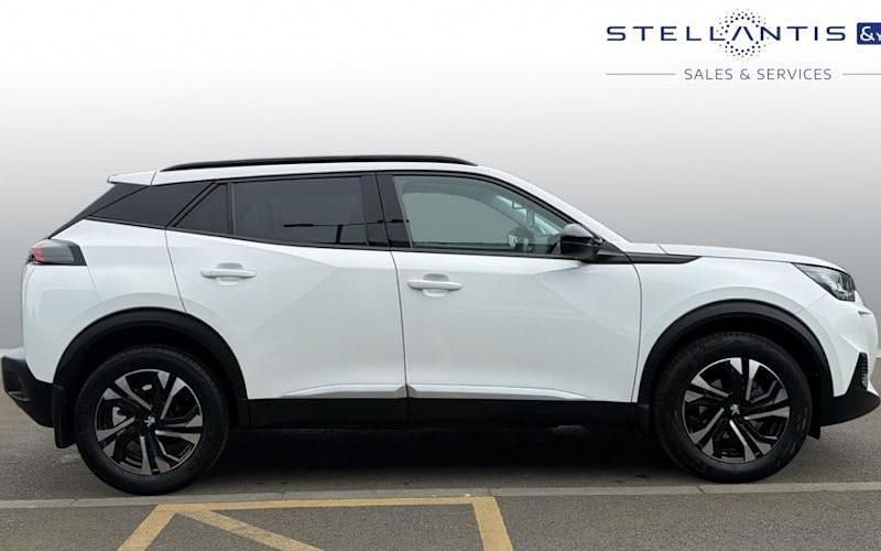 Used Peugeot 2008 Allure Premium 131 HP (96 kW) 2022 SUV