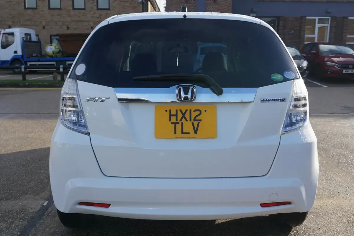 Used Honda Fit Hybrid 2026 White Hatchback