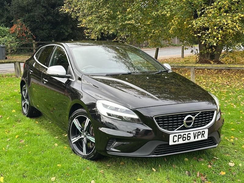 Black Used 2017 Volvo V40 R-Design Estate | £7,450 (Fair price) - Image 1/4