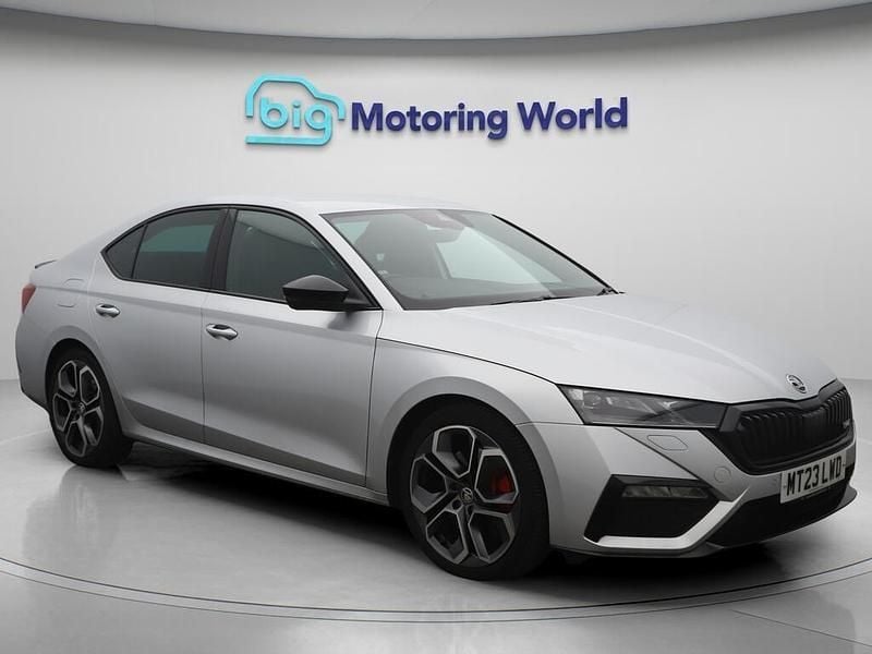 Silver Used 2023 Skoda Octavia vRS Hatchback | £23,300 (Fair price) - Image 1/4
