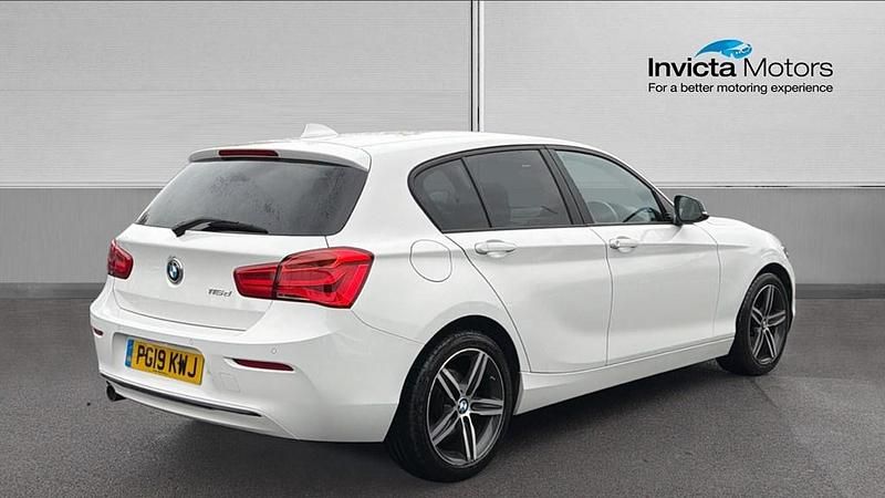Used BMW 116 Sport Line 116 HP (85 kW) 2019 White Hatchback