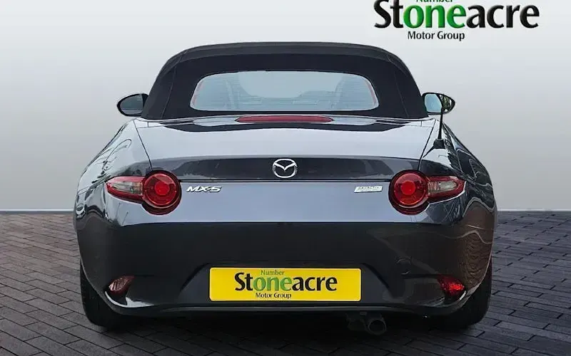 Used Mazda MX5 131 HP (96 kW) 2018 Grey Cabriolet