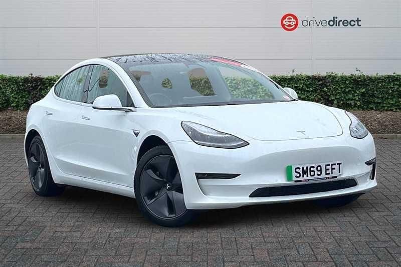 Multi coat pearl white Used 2019 Tesla Model 3 Sedan | £16,490 (Fair price) - Image 1/4