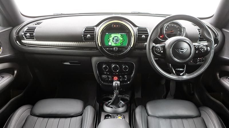 Used Mini Cooper S Clubman Exclusive 189 HP (139 kW) 2019 Black Estate