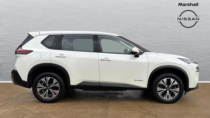 Used Nissan X-Trail Acenta Premium 213 HP (156 kW) 2023 White SUV