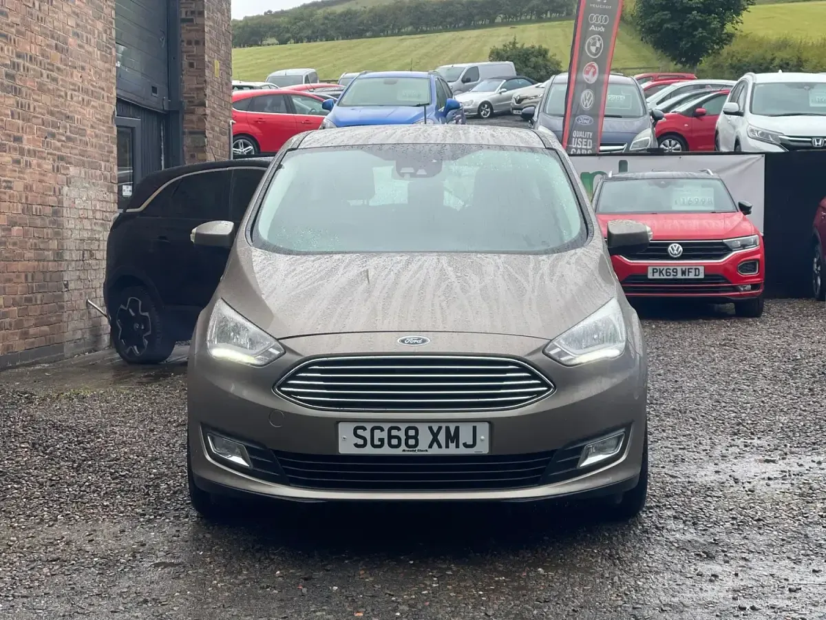 Used Ford C-MAX Titanium 125 HP (91 kW) 2018 Silver MPV