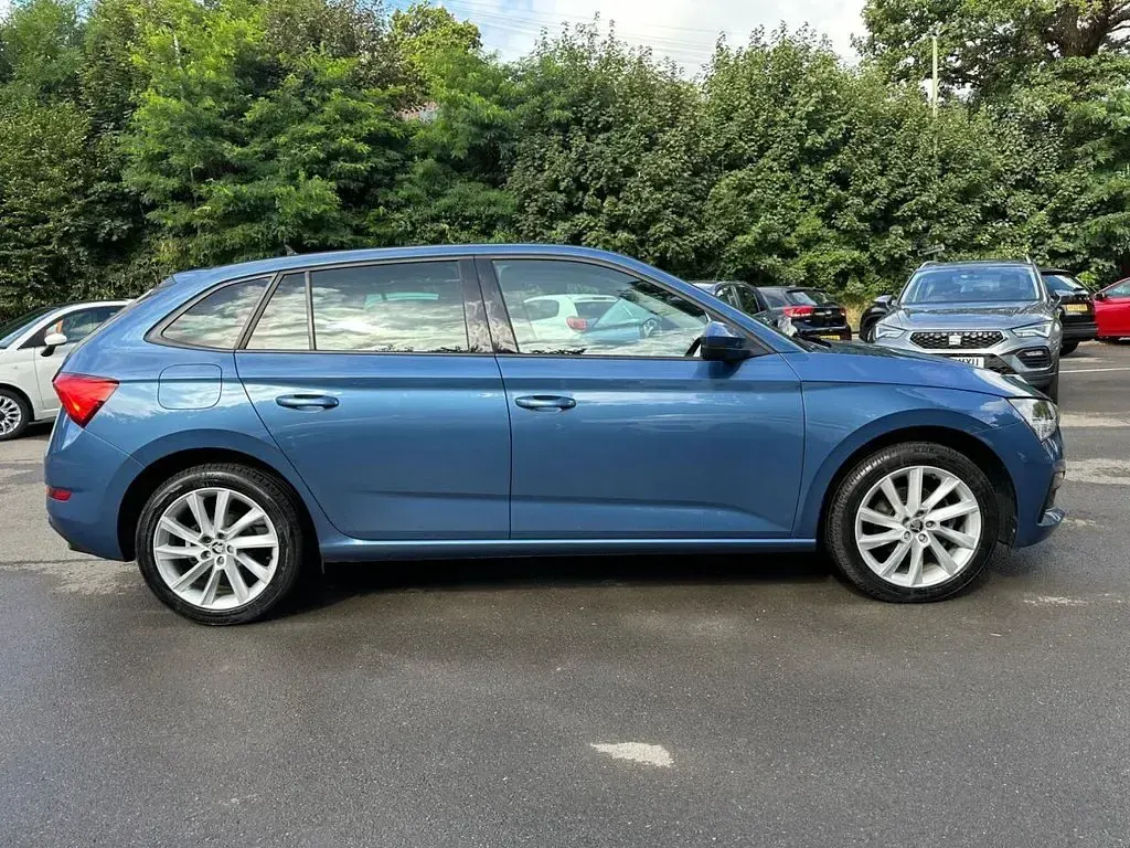 Used Skoda Scala SE L 110 HP (80 kW) 2022 Blue Hatchback