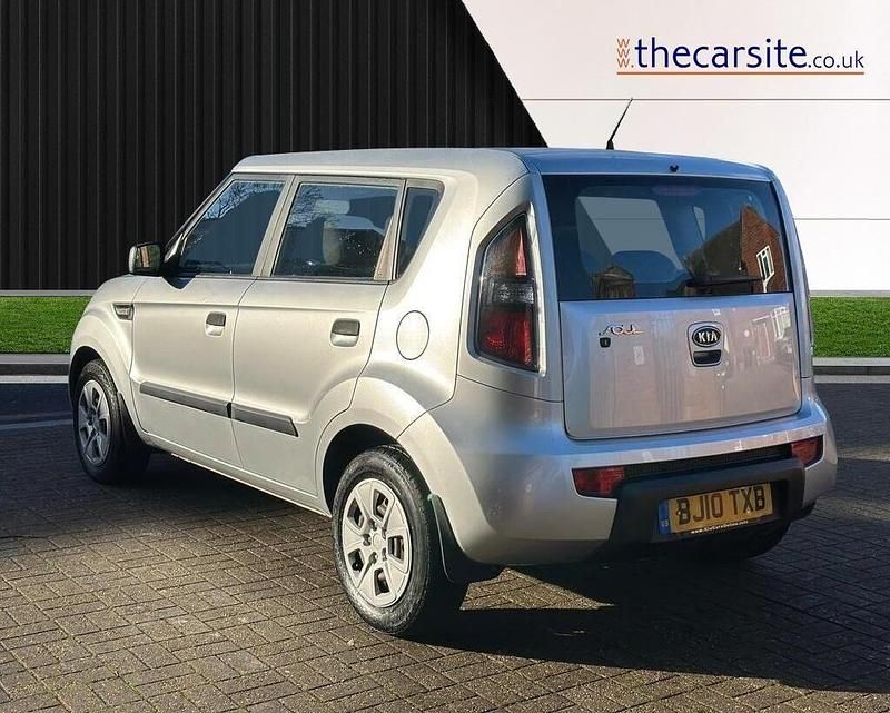 Used Kia Soul 2010 Silver SUV