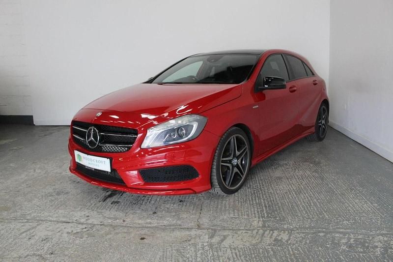 Used Mercedes A200 AMG 2013 Red Hatchback