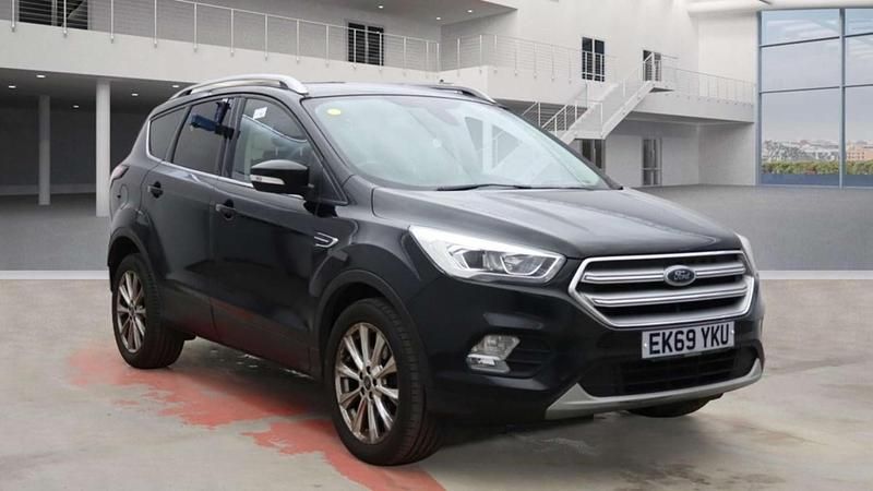 Used Ford Kuga Titanium 150 HP (110 kW) 2019 Black SUV