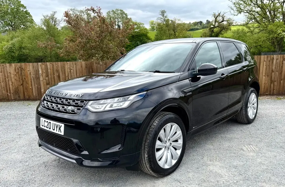 Used Land Rover Discovery 5 R-Dynamic 2020 Black SUV
