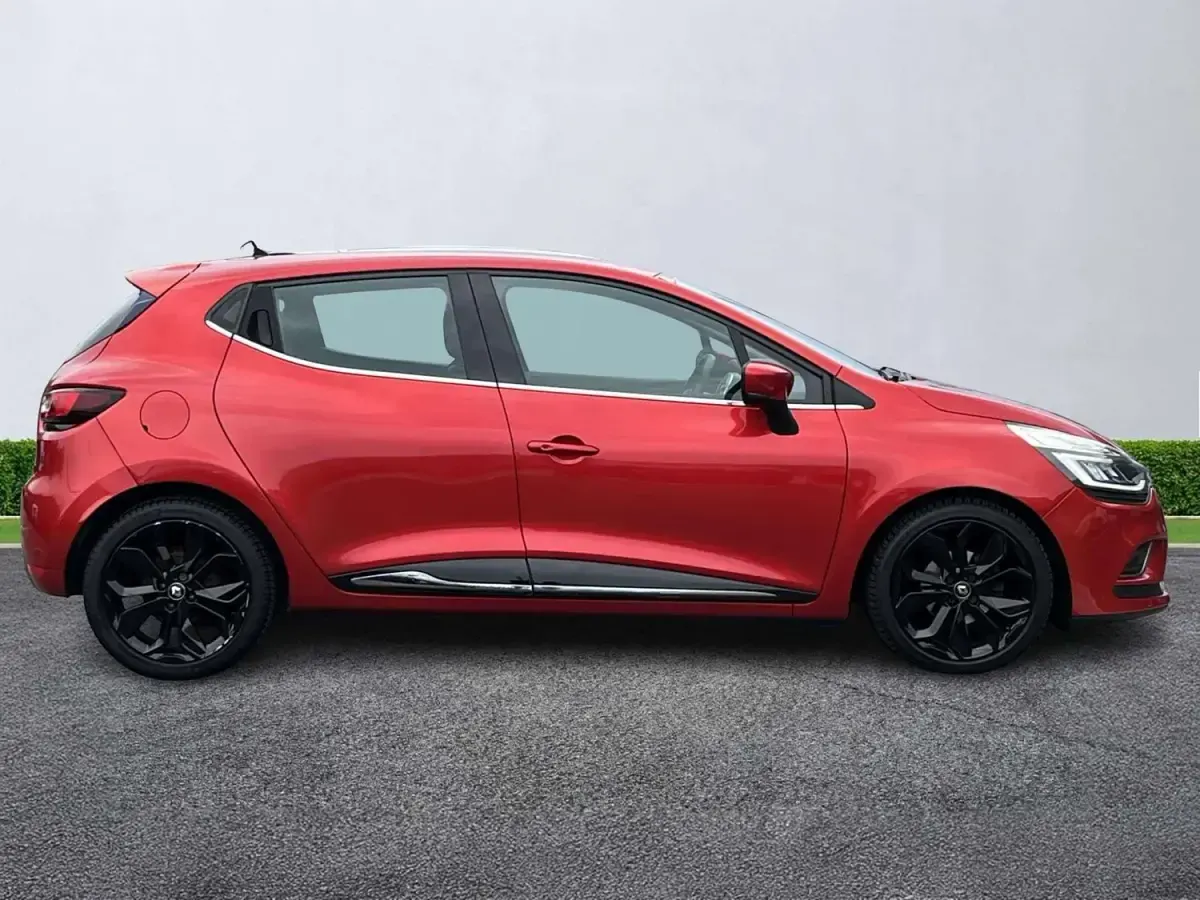 Używany Renault Clio IV Dynamique 2016 Czerwony Hatchback