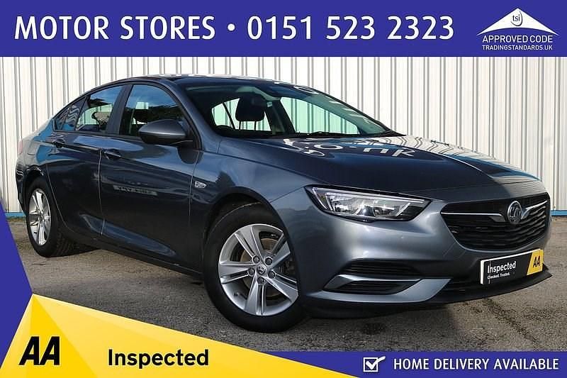 Grey Used 2020 Vauxhall Insignia Design Edition Hatchback | £8,195 (Fair price) - Image 1/4