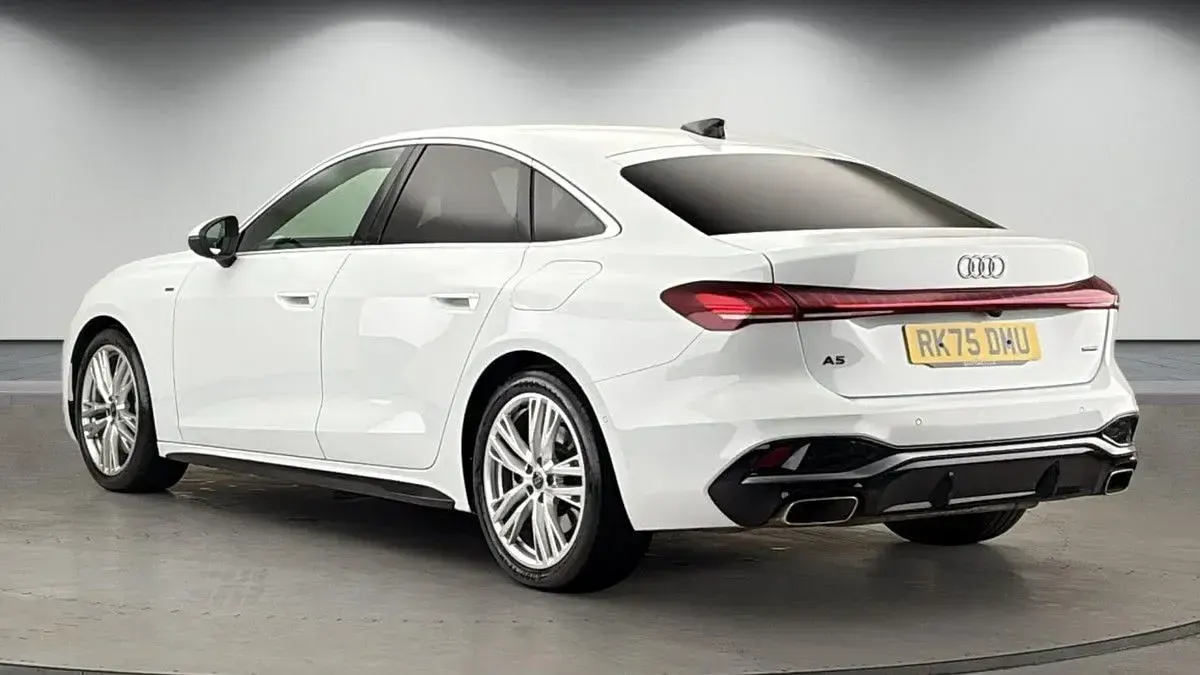 Used Audi A5 S-Line 2025 Glacier white metallic/glacier white metallic Hatchback