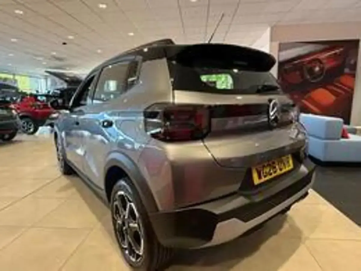 New Citroën C3 101 HP (74 kW) 2026 Grey SUV