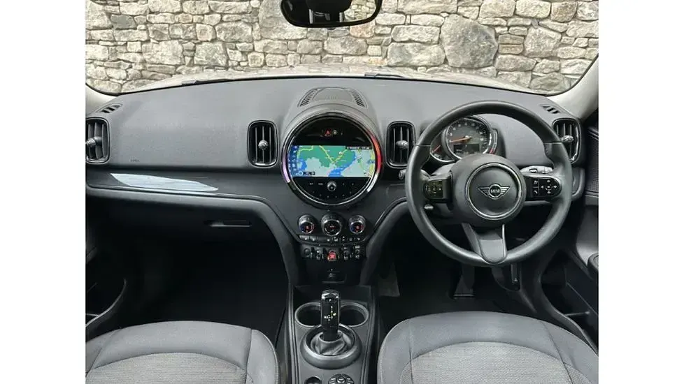 Used Mini Cooper Countryman Classic 134 HP (98 kW) 2022 Grey SUV