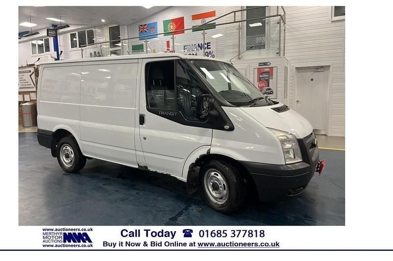 White Used 2013 Ford Transit T260 MPV | £3,370 - Image 1/4