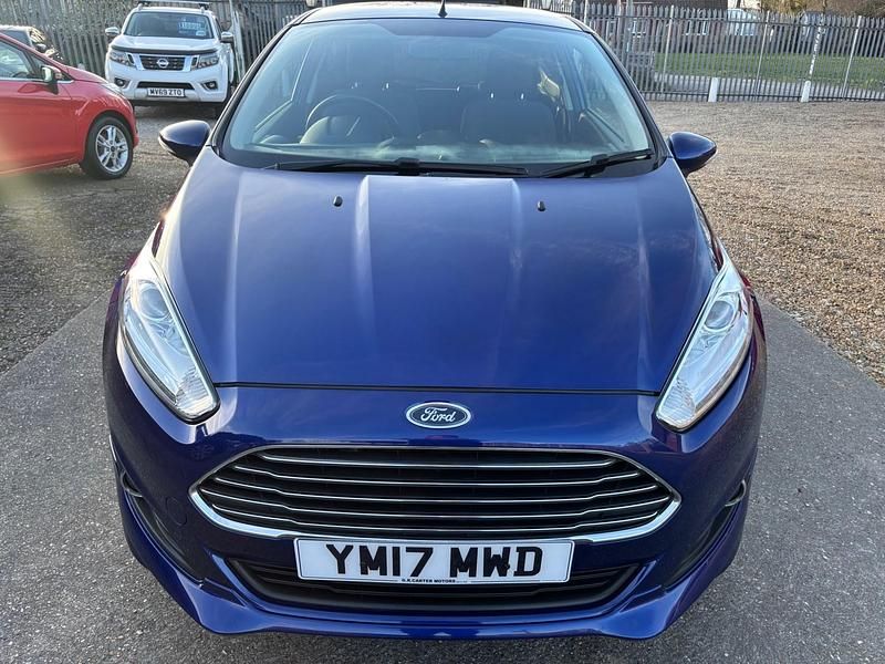 Used Ford Fiesta Zetec 2017 Blue Hatchback