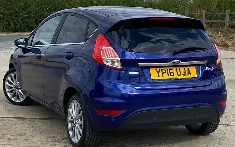 Used Ford Fiesta Titanium X 101 HP (74 kW) 2016 Blue Hatchback
