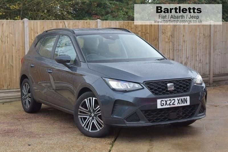 Grey Used 2022 Seat Arona SE Technology SUV | £13,985 (Fair price) - Image 1/4