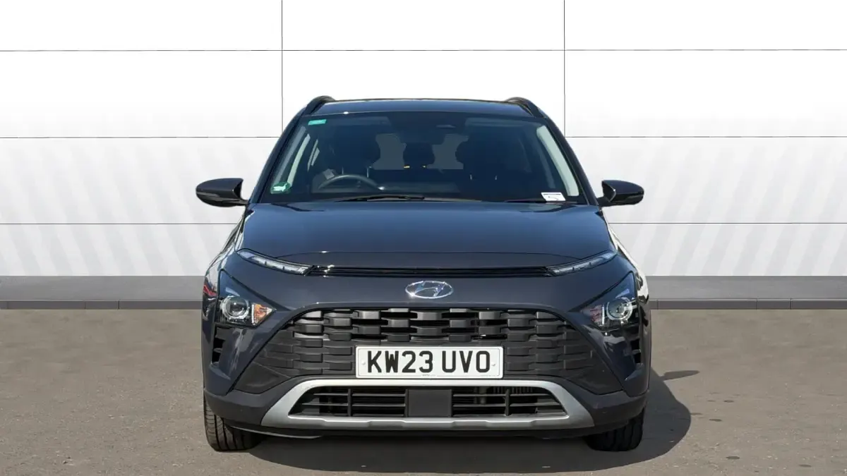 Used Hyundai Bayon SE 101 HP (74 kW) 2023 Grey SUV