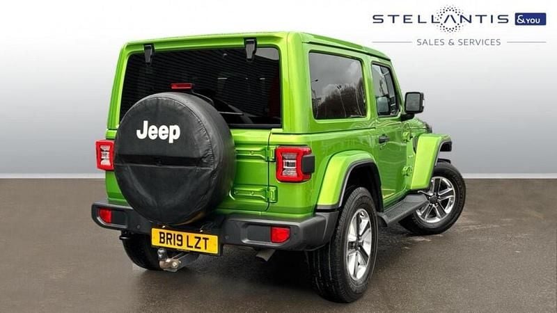 Used Jeep Wrangler Sahara 268 HP (197 kW) 2019 Green SUV