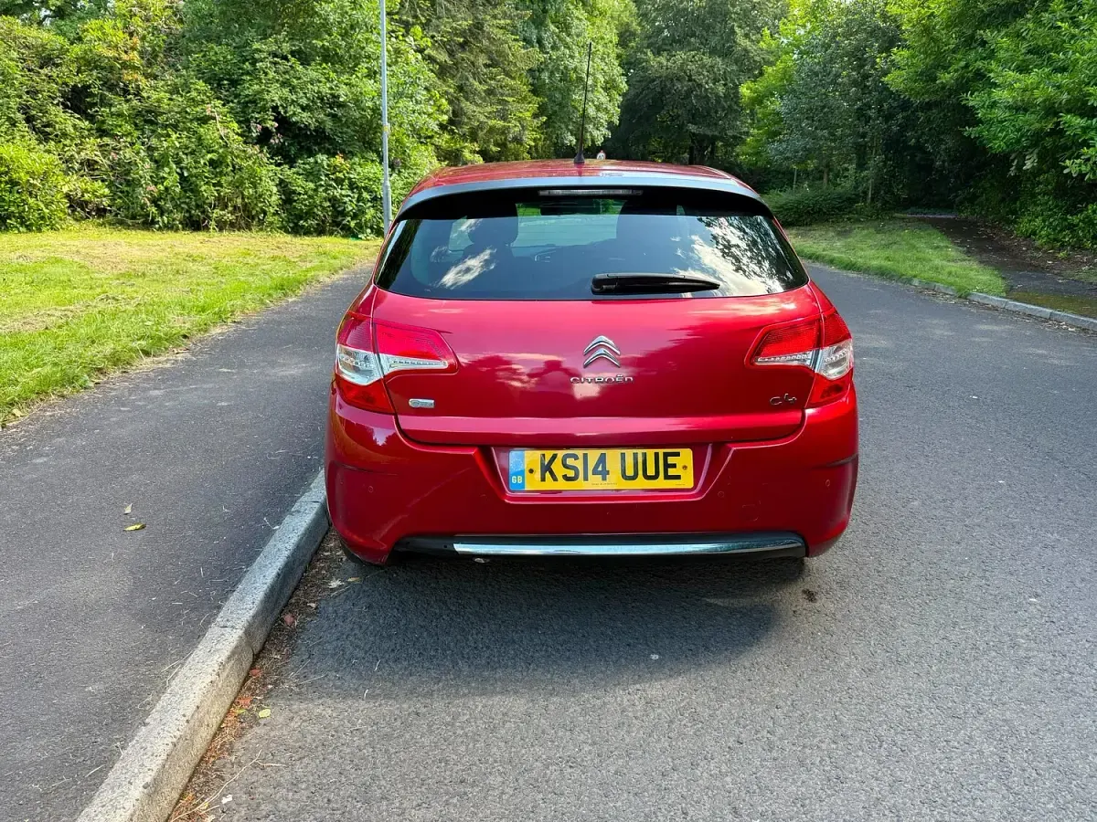 Used Citroën C4 Start 115 HP (84 kW) 2014 Red Hatchback