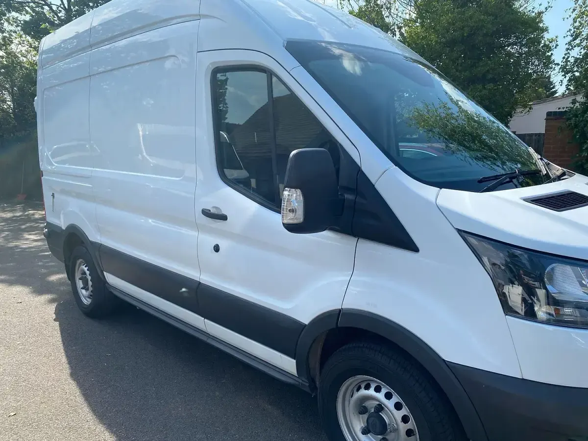 Used Ford Transit 130 HP (95 kW) 2018 White Van