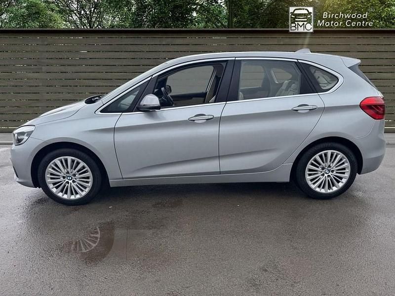 Used BMW 218 Luxury Line 136 HP (100 kW) 2015 Silver MPV