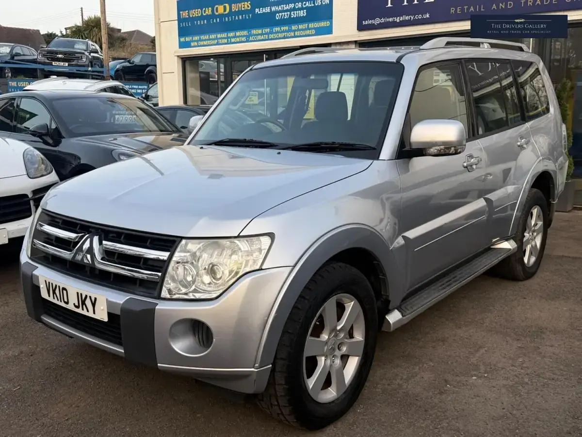 Used Mitsubishi Shogun 2010 Silver SUV